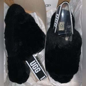 ugg fuzzy slippers